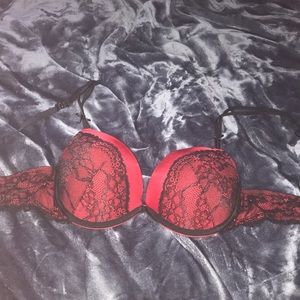 New Ultra Push-Up Red and Black Lace Bra 32/34B